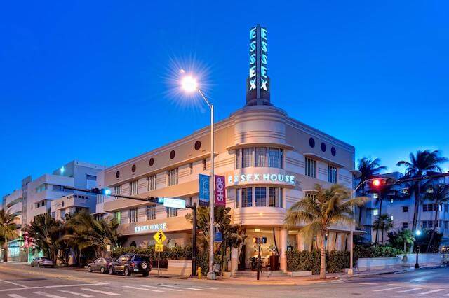 Miami Art Deco District Essex House