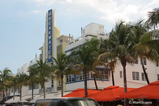 Miami Art Deco District The Breakwater