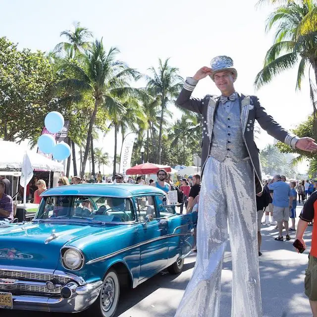 Ocean Drive and an iconic vintage car