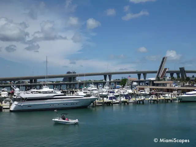 Bayside Marina and Boats