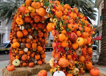 Halloween On The Mile Coral Gables