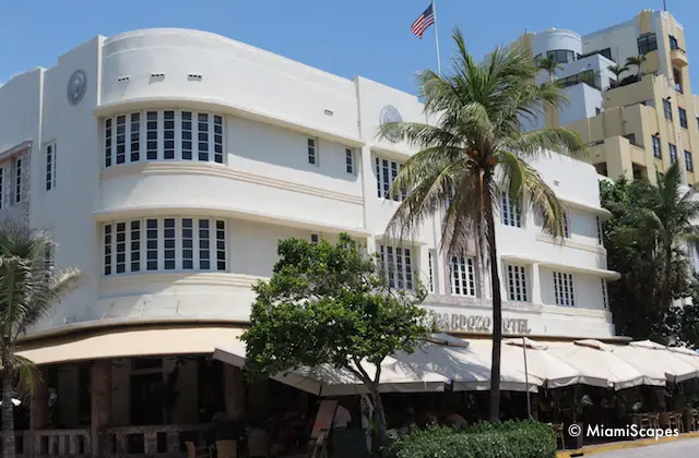 Miami Art Deco Rounded Corners: The Cardozo Hotel