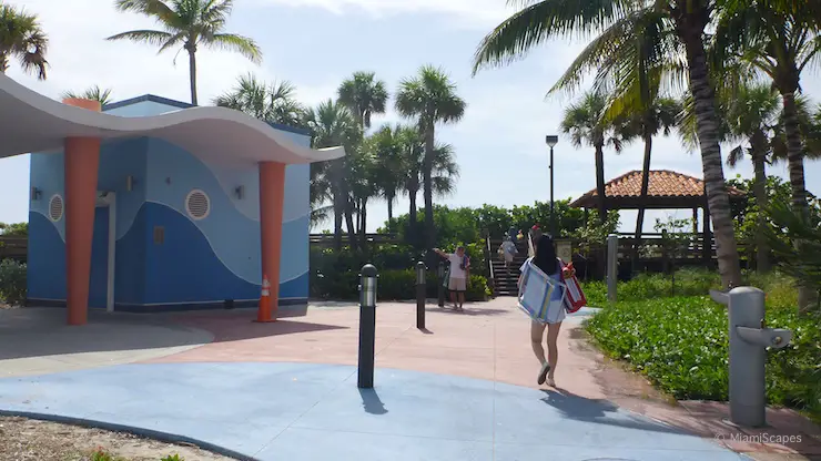 Miami Beach Restrooms and Shower Facilities