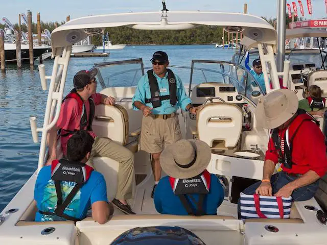 Miami Boat Show Discover Boating On-Water Seminar Miami Boat Show Discover Boating On-Water Seminar