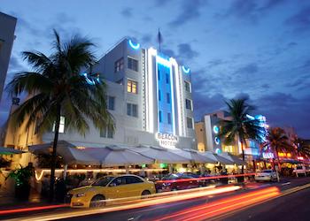 Ocean Drive Hotels:  Beacon South Beach