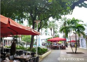 Lincoln Road Restaurants and Shops