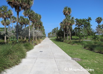 South Pointe Park walkway to beach