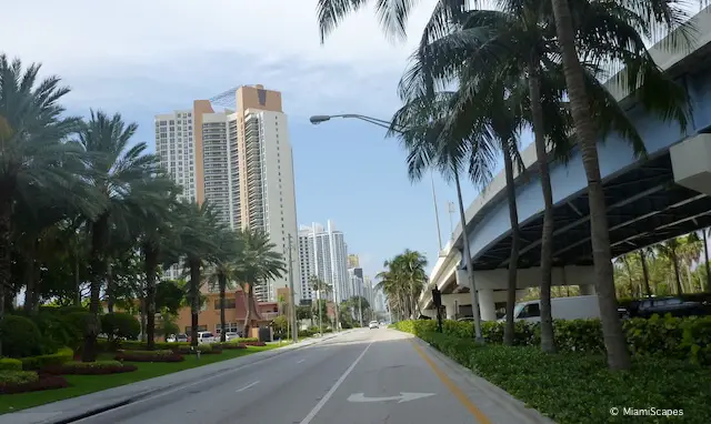 Sunny Isles Beach Parking at 192nd