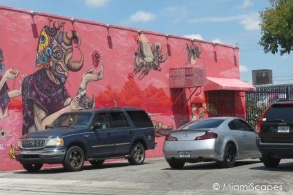 Splashy Murals at the Wynwood Art District